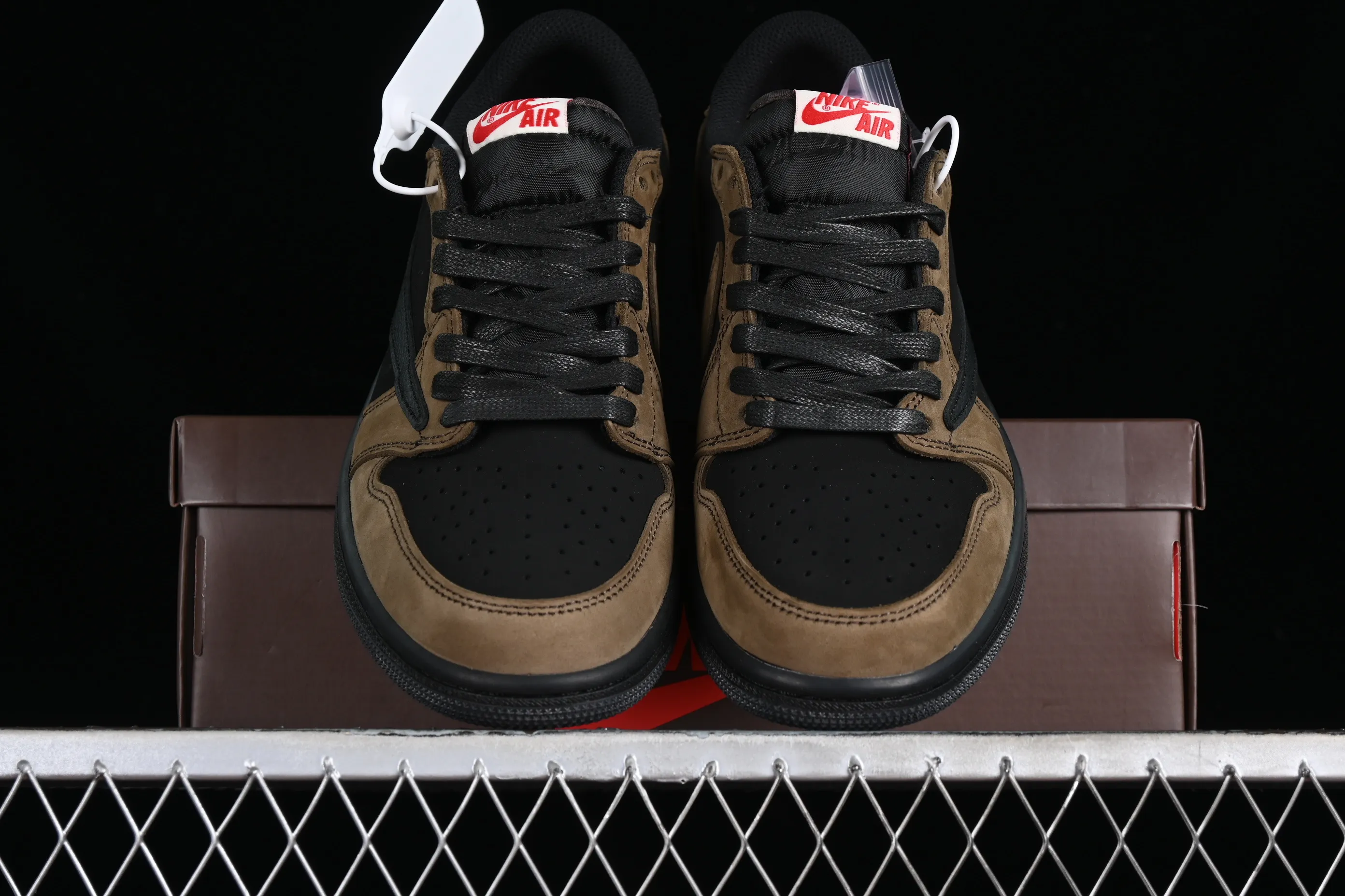 All categories Air Jordan Jordan series basketball shoes Air Jordan 1 Low Travis Scott x Air Jordan 1 Low OG AJ1 Joe 1 undercut low DM7866-202